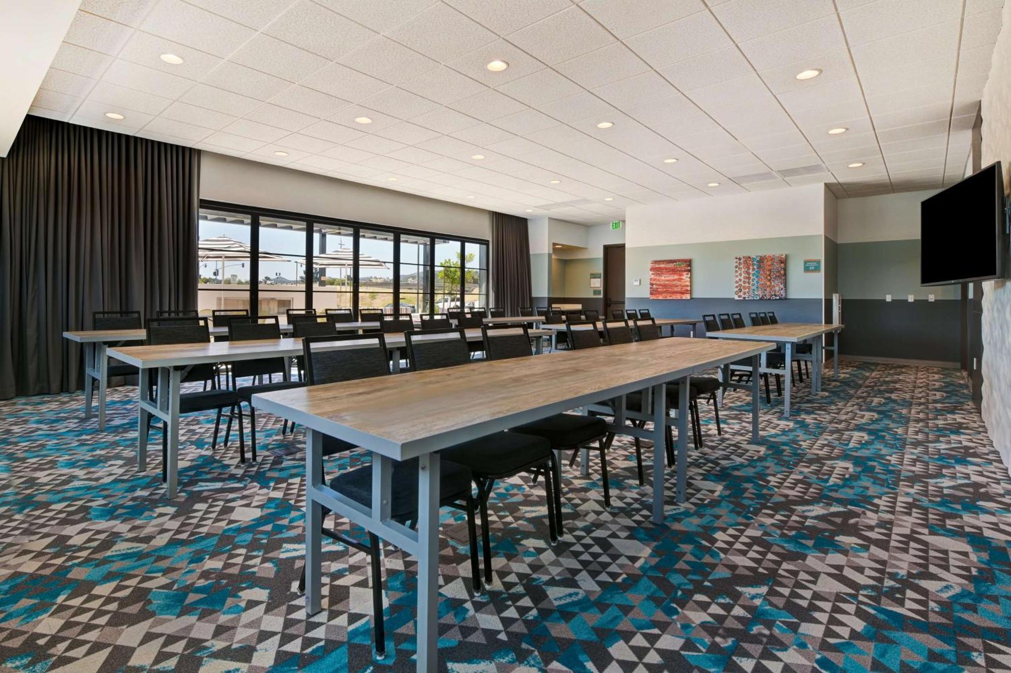 Home2 Suites By Hilton Atascadero, Ca Exteriér fotografie